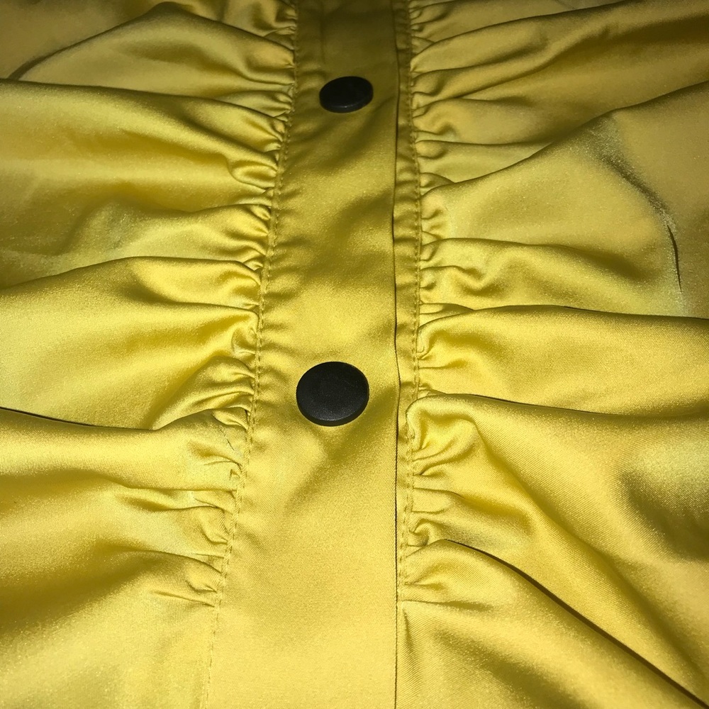 Mustard Yellow Silky Reversible Snap Top - Picture 6 of 6